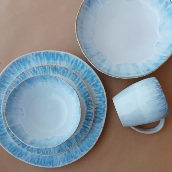 Serviço Mesa Brisa, 5 Peças by Costa Nova - Ria Blue -BRPS5P-00918W - Orpheu Decor