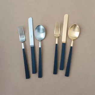 Kube Cutlery Set, 3 Pieces by Cutipol - Matte & Matte Gold, Black - Orpheu Decor