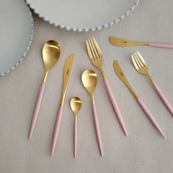 Mio Dinner Fork by Cutipol - Matte Gold, Pink - MI.04 PKGB - Orpheu Decor