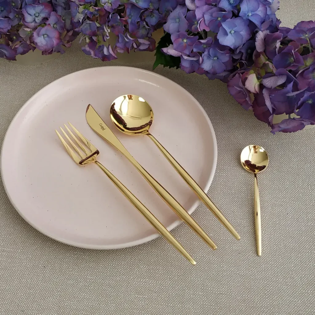 Faqueiro Moon, 24 Peças by Cutipol - Dourado Brilhante - MO.006 G - Orpheu Decor