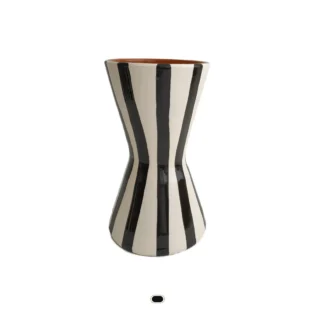 Vase Pattern Bold Beaker, 22 cm by Casa Cubista - Noir