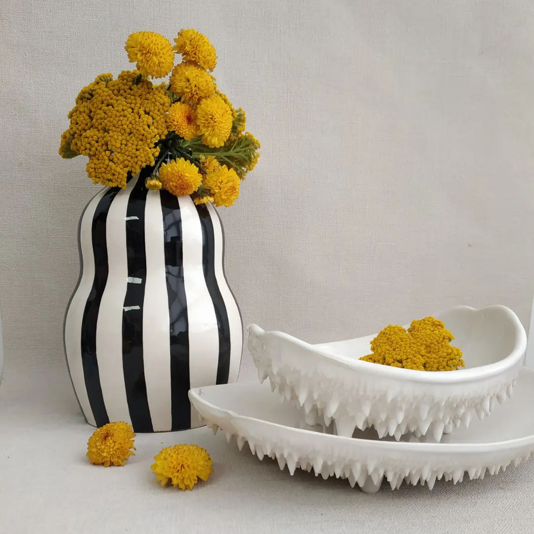 Pattern Bold Gourd Vase, 20 cm by Casa Cubista - Black - 0417 - Orpheu Decor