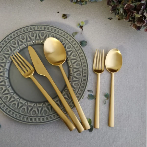 Rondo Dinner Fork by Cutipol - Matte Gold - RO.04 GB - Orpheu Decor