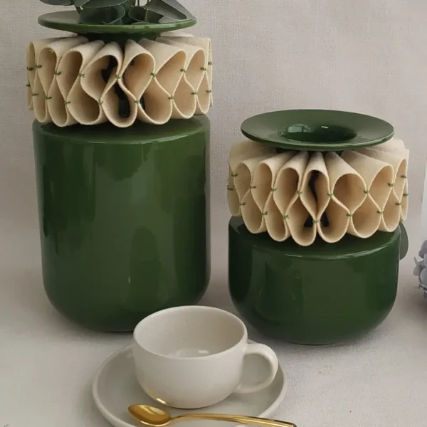 Le Vase à collerettes, 20 cm by Laboratório D’Estórias - Chrome Green - A.LE032V - Orpheu Decor